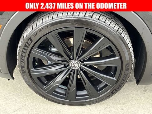 Certified 2026 Toyota Crown Nightshade image 11