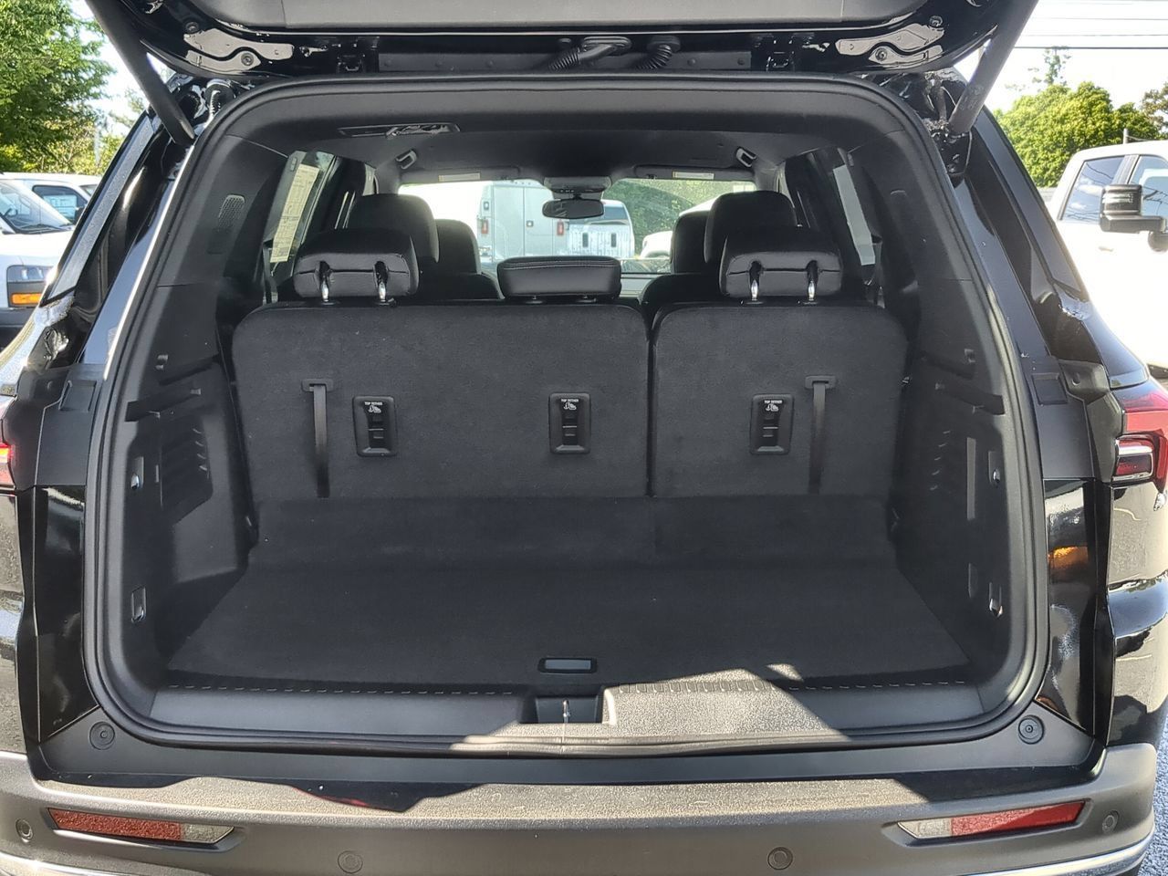 Used 2026 Buick Enclave Preferred FWD image 26