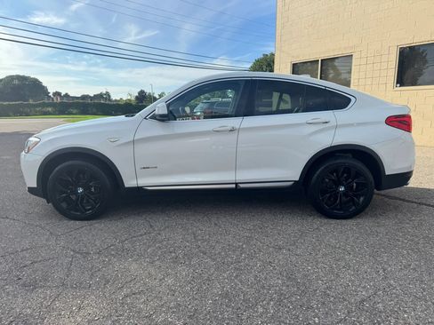 Used 2018 BMW X4 xDrive28i AWD/4WD image 5