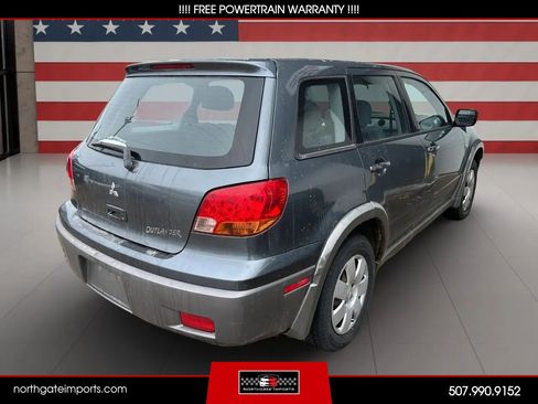 Used 2003 Mitsubishi Outlander LS image 3