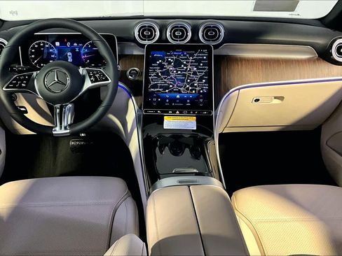 New 2026 Mercedes-Benz GLC 300 4MATIC image 7