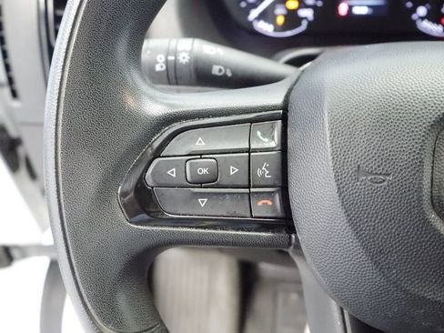 Used 2023 RAM ProMaster 2500 FWD image 10