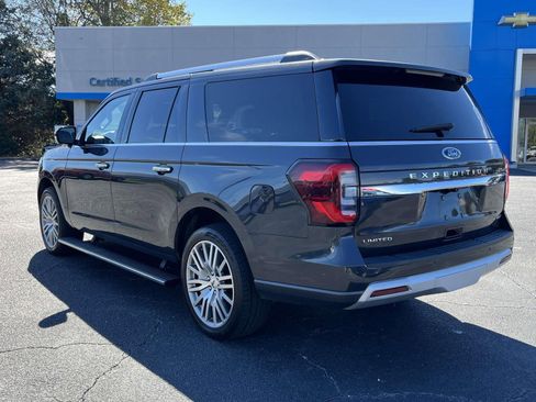 Used 2023 Ford Expedition Max Limited image 5