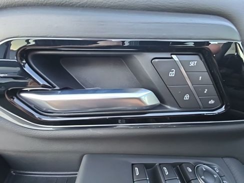 New 2026 GMC Yukon XL Denali w/ Sun & Power Step Package image 35