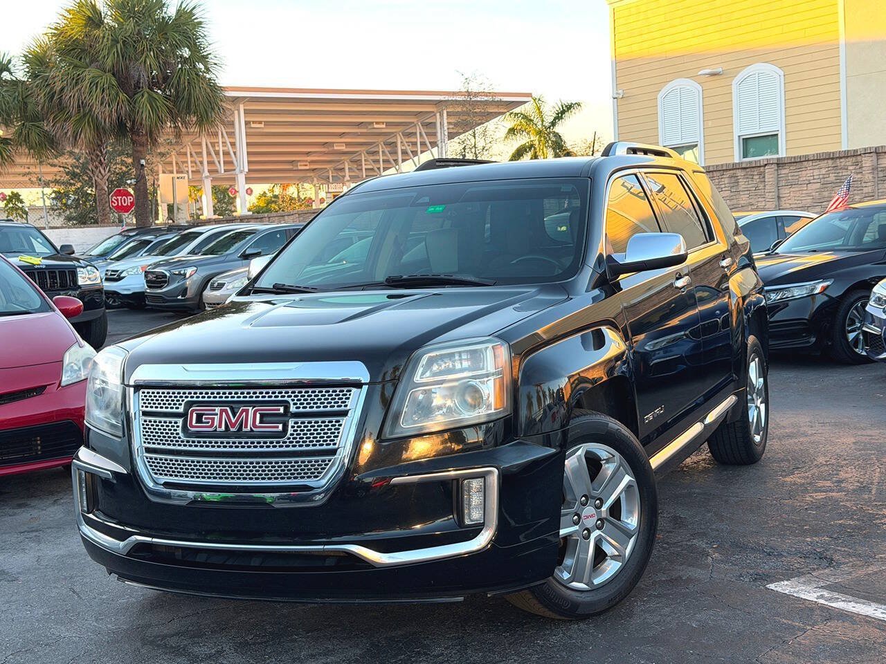 Used 2017 GMC Terrain Denali FWD image 3