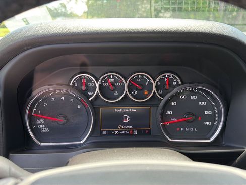 Used 2021 Chevrolet Silverado 1500 LT AWD/4WD image 23