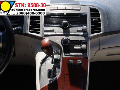Used 2009 Toyota Venza FWD image 18