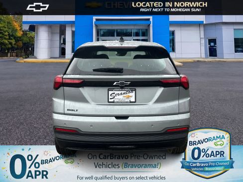 New 2027 Chevrolet Bolt LT w/ Comfort Package image 7