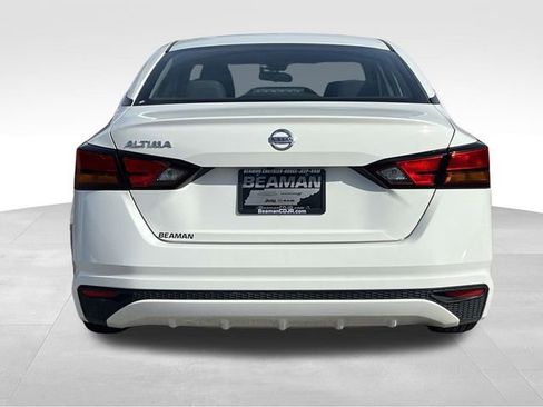 Used 2022 Nissan Altima 2.5 S image 6
