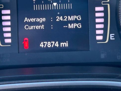 Used 2020 Jeep Cherokee Latitude Plus w/ Comfort/Convenience Group image 42