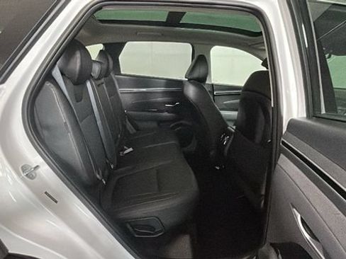 Certified 2024 Hyundai Tucson Limited AWD/4WD image 29