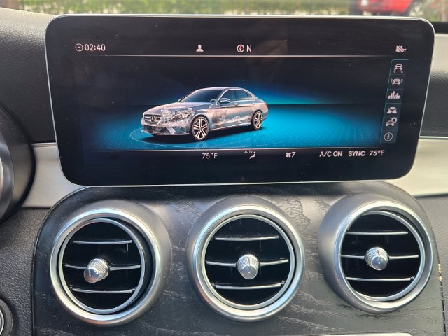 Used 2019 Mercedes-Benz C 300 Sedan image 17