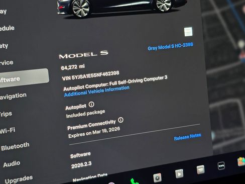 Used 2022 Tesla Model S image 4