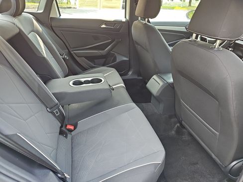 Used 2025 Volkswagen Jetta Sport FWD image 15