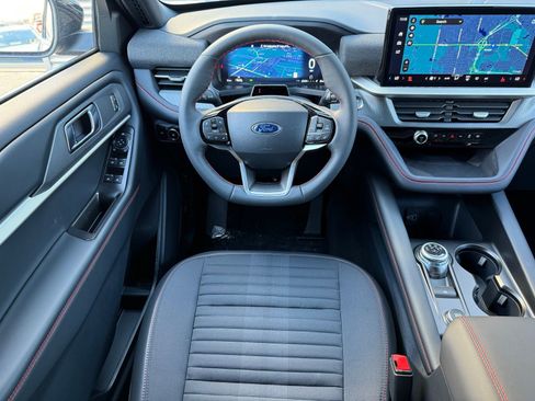 New 2026 Ford Explorer ST-Line image 30