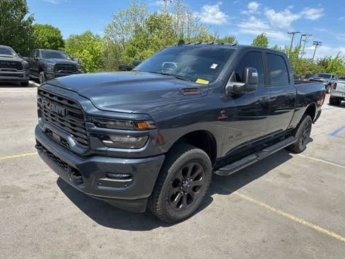 Used 2025 RAM 2500 Big Horn image 2
