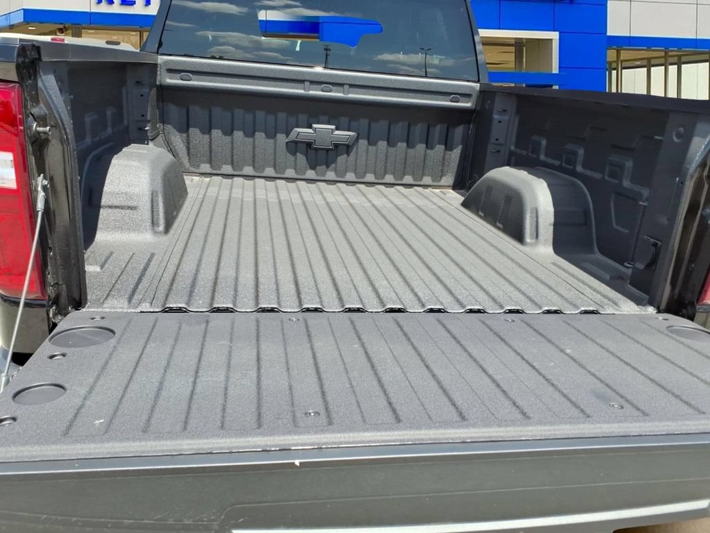 New 2026 Chevrolet Silverado 1500 RST w/ Redline Edition AWD/4WD image 21