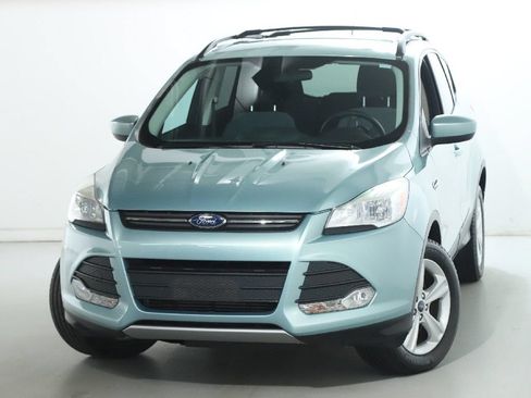 Used 2013 Ford Escape SE AWD/4WD image 2
