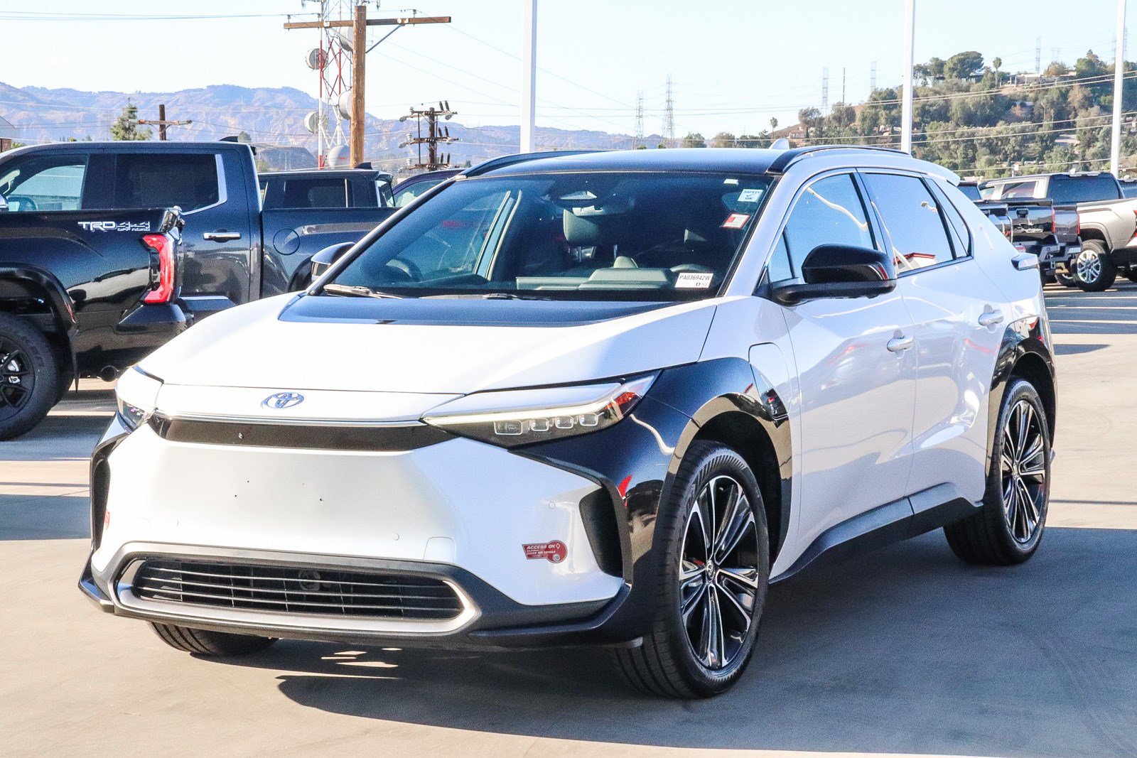 Certified 2023 Toyota bZ4X AWD image 3