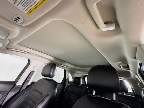 Used 2018 Ford Edge SEL w/ Equipment Group 201A image 22