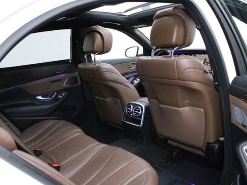 Used 2015 Mercedes-Benz S 550 4MATIC image 28