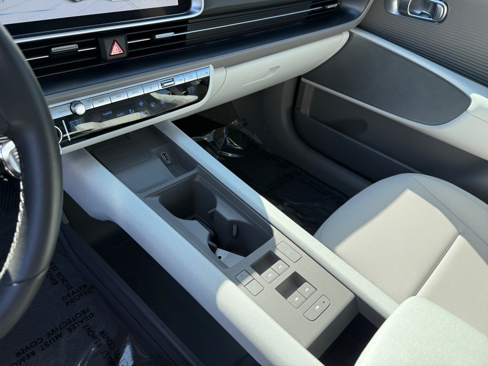 Used 2025 Hyundai Ioniq 6 SEL RWD image 13