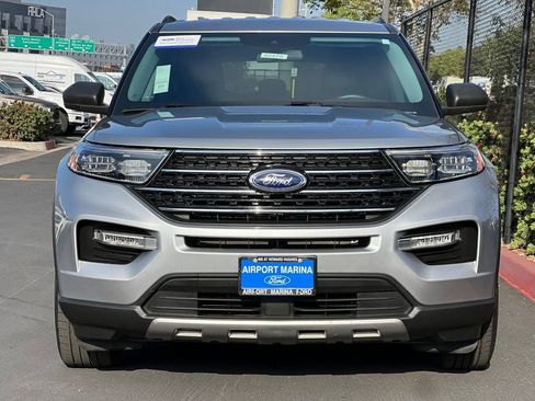 Certified 2022 Ford Explorer XLT w/ Equipment Group 202A image 11