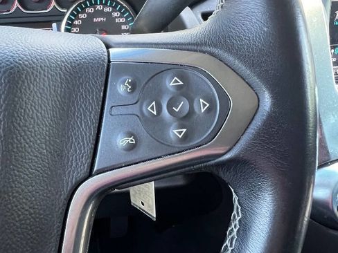 Used 2020 Chevrolet Suburban LS w/ Skid Plate Package image 22