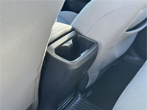 Used 2017 Toyota Tacoma SR image 17