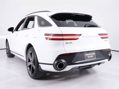 Used 2024 Genesis GV70 3.5T Sport w/ Sport Prestige Package image 18