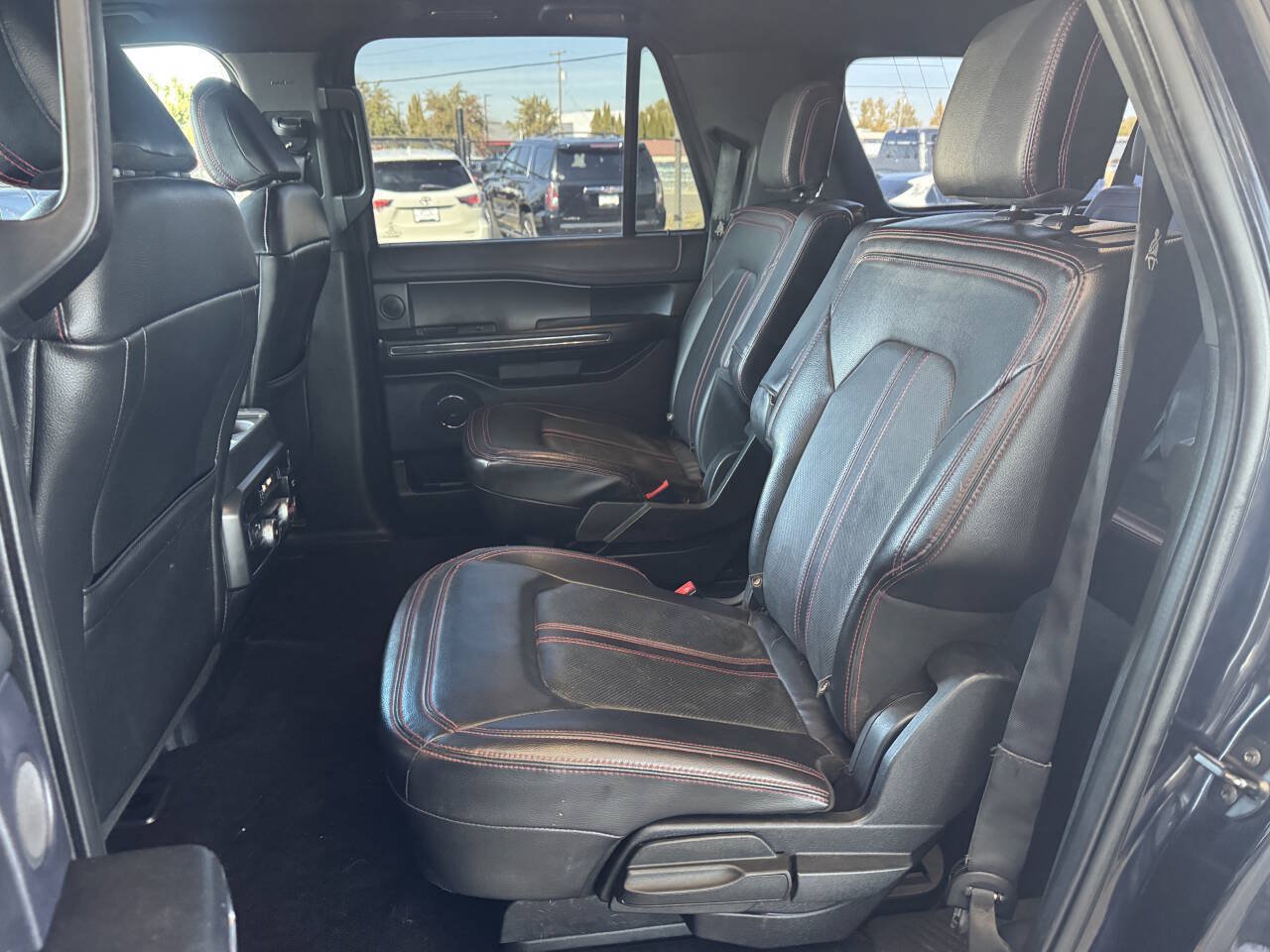 Used 2021 Ford Expedition Max Limited AWD/4WD image 13