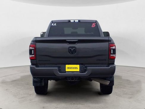 Used 2021 RAM 2500 Big Horn w/ Night Edition AWD/4WD image 4