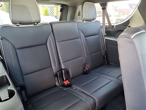 New 2026 GMC Yukon XL Elevation image 20