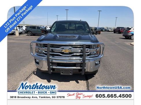 Used 2019 Chevrolet Silverado 2500 LTZ w/ Duramax Plus Package AWD/4WD image 3