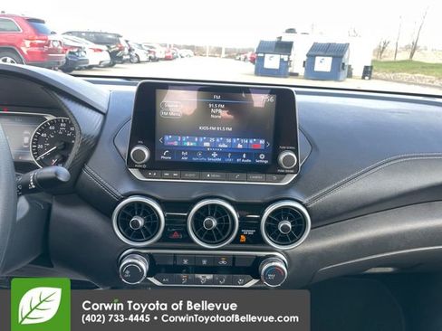 Used 2025 Nissan Sentra SV FWD image 11