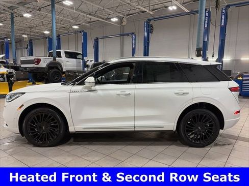 Used 2022 Lincoln Corsair Reserve w/ Equipment Group 201A image 4