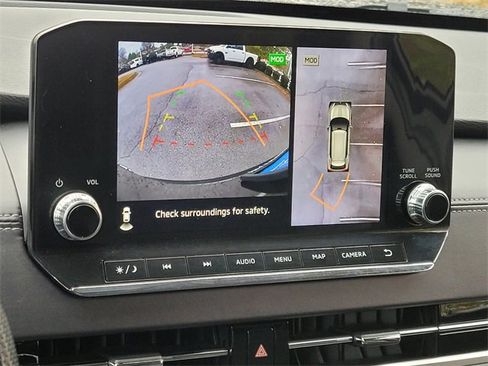 Used 2024 Mitsubishi Outlander SE image 23