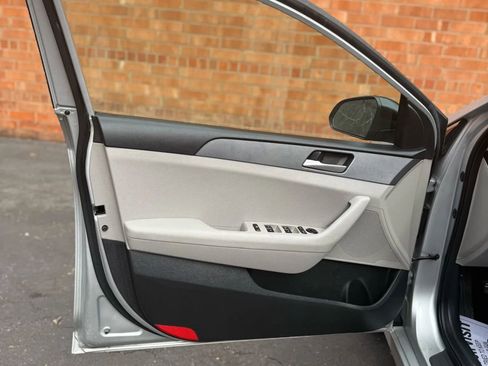 Used 2018 Hyundai Sonata SE image 13