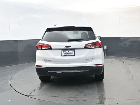 Used 2023 Chevrolet Equinox Premier image 4