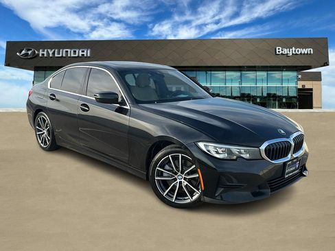 Used 2020 BMW 330i Sedan w/ Driving Assistance Package RWD image 1