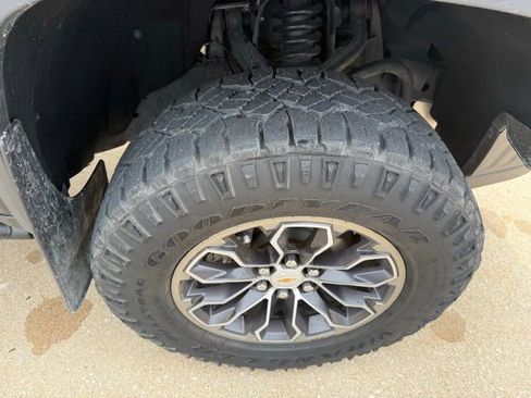 Used 2017 Chevrolet Colorado ZR2 AWD/4WD image 25