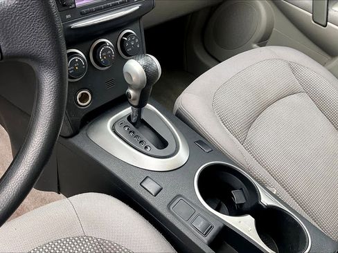 Used 2013 Nissan Rogue SV w/ Premium Pkg image 15