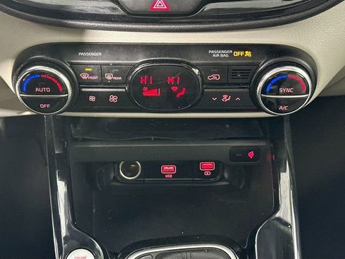 Used 2021 Kia Soul EX image 15