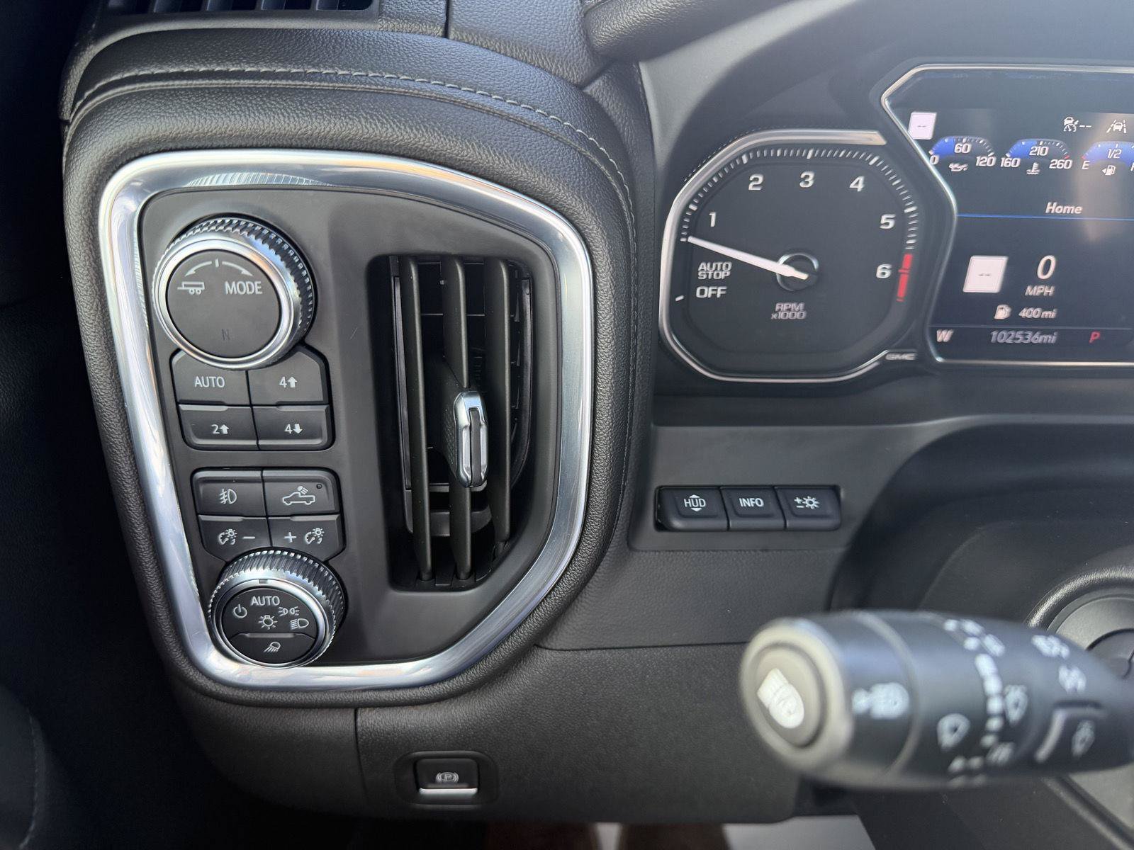 Used 2021 GMC Sierra 1500 SLT w/ Technology Package AWD/4WD image 13
