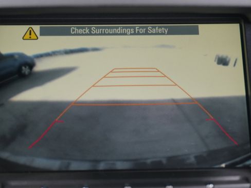 Used 2012 GMC Terrain SLT image 18