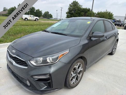 Used 2019 Kia Forte LXS FWD image 1