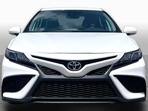 Used 2024 Toyota Camry SE w/ Protection Package (Q2) (TMS) AWD/4WD image 4