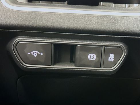 Used 2025 Kia K4 LXS image 17