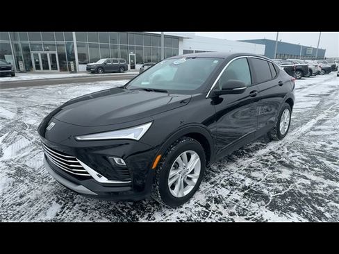 Used 2024 Buick Envista Preferred w/ Convenience I Package image 4