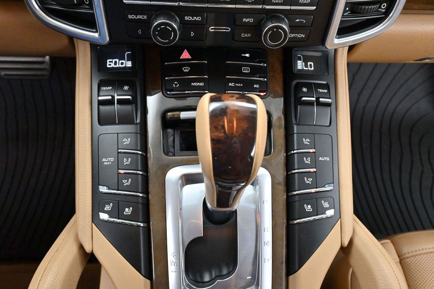 Used 2012 Porsche Cayenne S AWD/4WD image 24